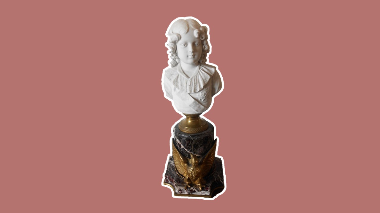 Buste de l'Empereur réalisé en biscuit (porcelaine non émaillée)